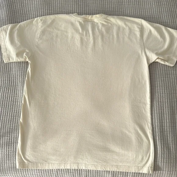 R Collection T Shirt with Blue Dolphin Print with ‘Family is the Best’ Sz XL - Picture 6 of 6